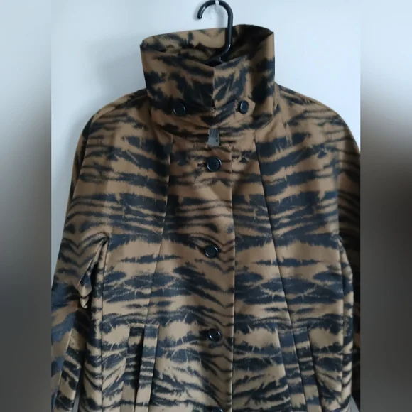 DKNY Black & Brown Animal Print Mid Length Lightweight Coat SzS Pockets - Picture 4 of 16